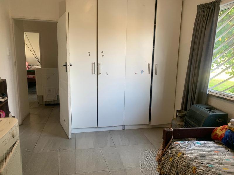 4 Bedroom Property for Sale in Grassy Park Western Cape